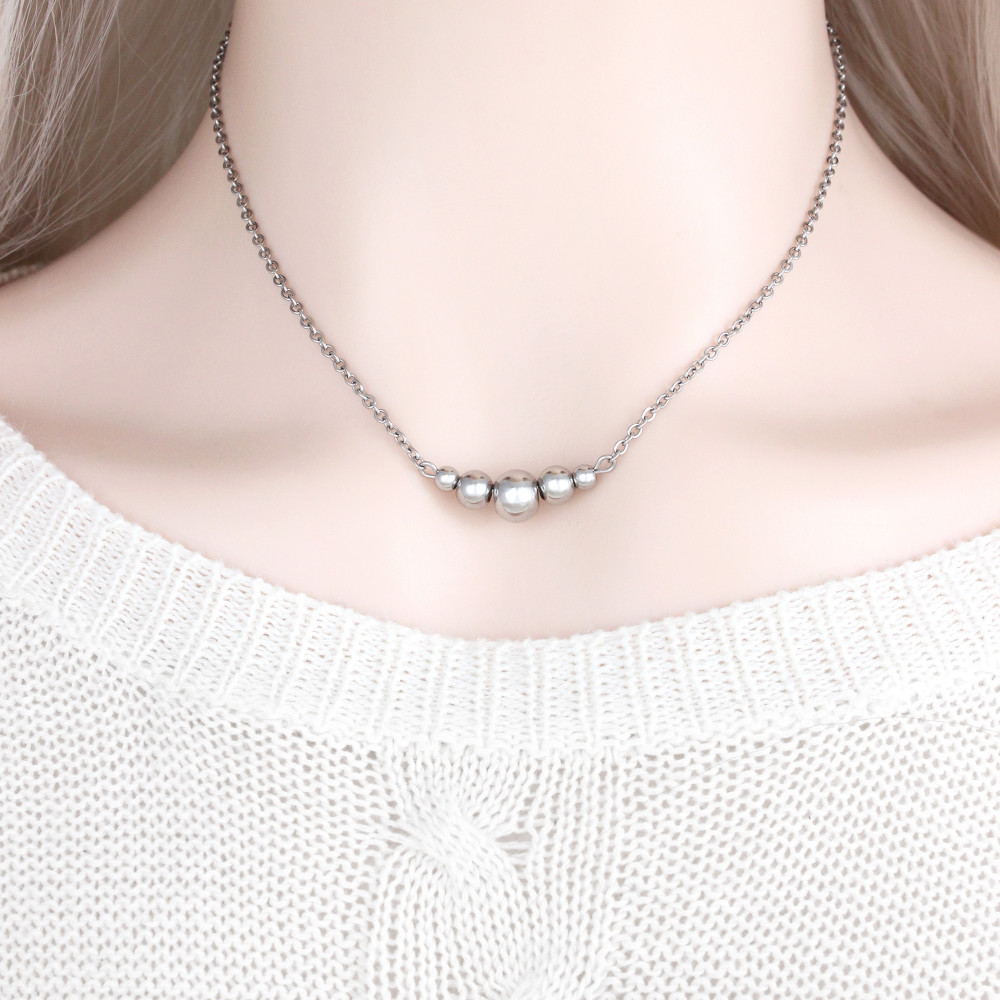 Luna-necklace
