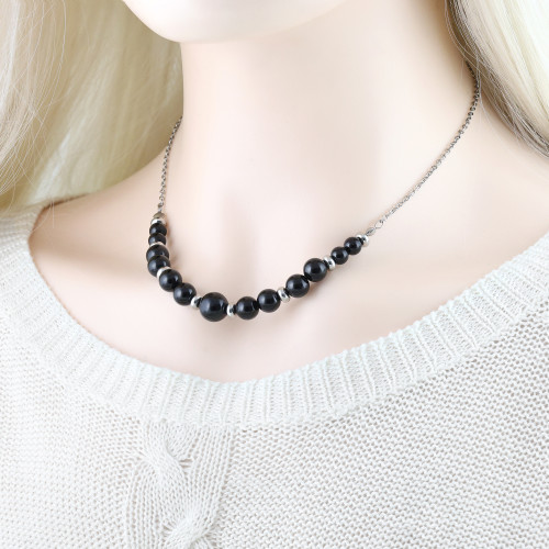 Nyx-necklace